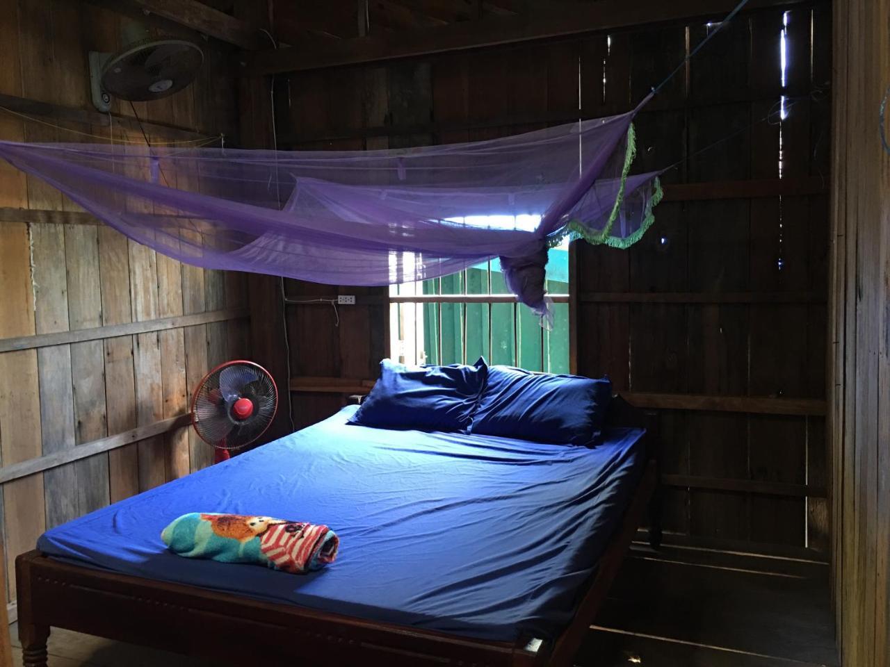Angkor Chom Bungalows And Rooms Sok San Village Экстерьер фото
