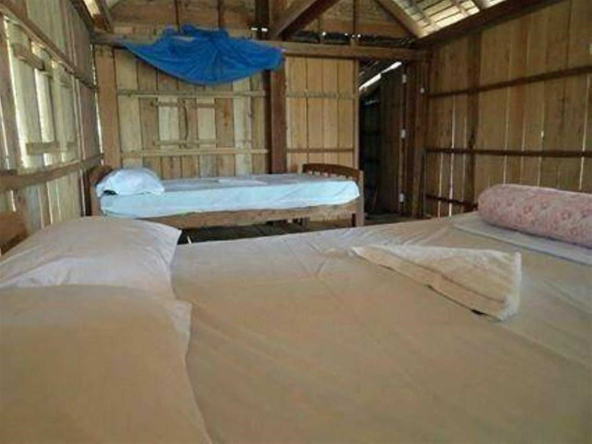 Angkor Chom Bungalows And Rooms Sok San Village Экстерьер фото