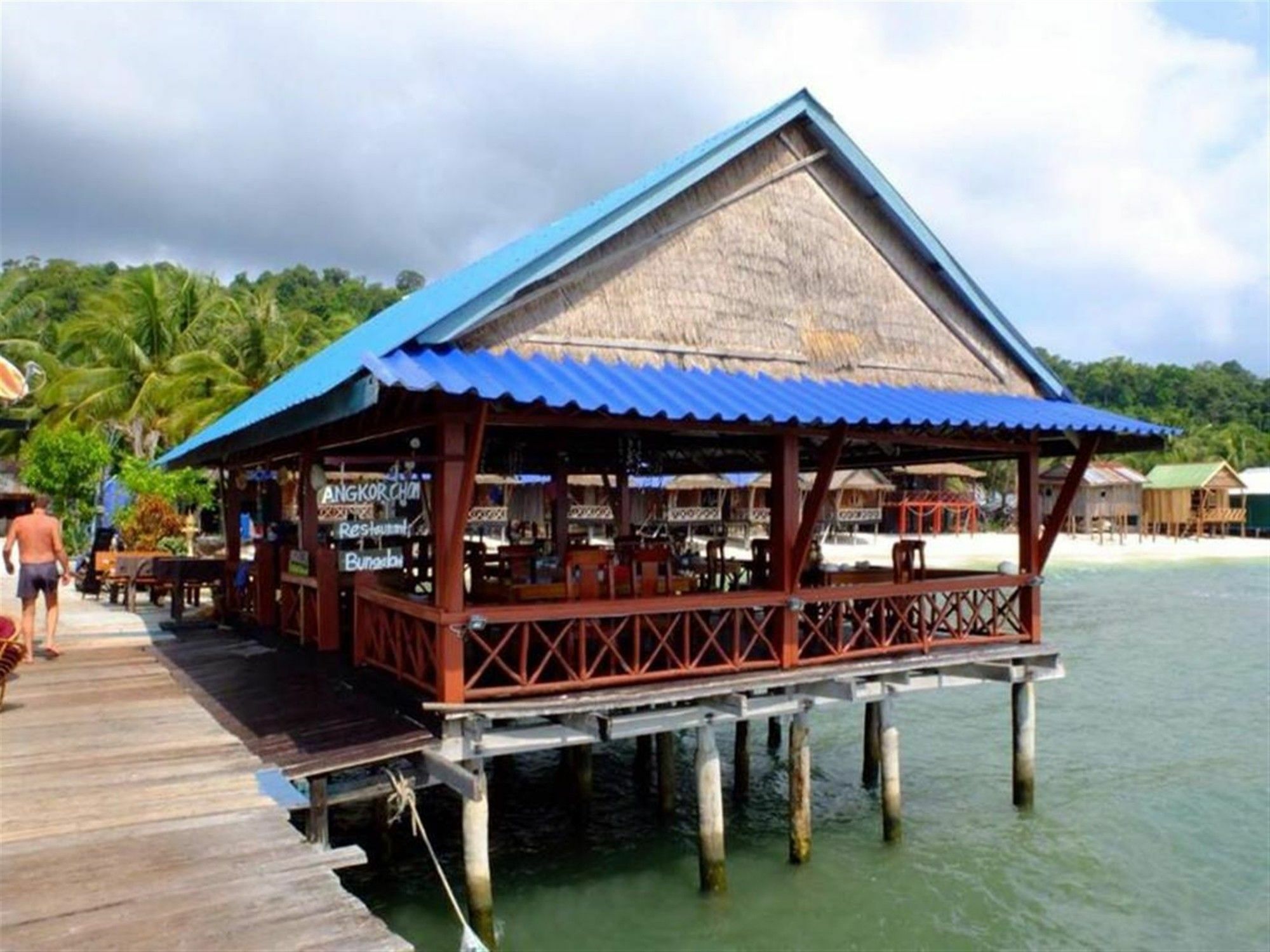 Angkor Chom Bungalows And Rooms Sok San Village Экстерьер фото