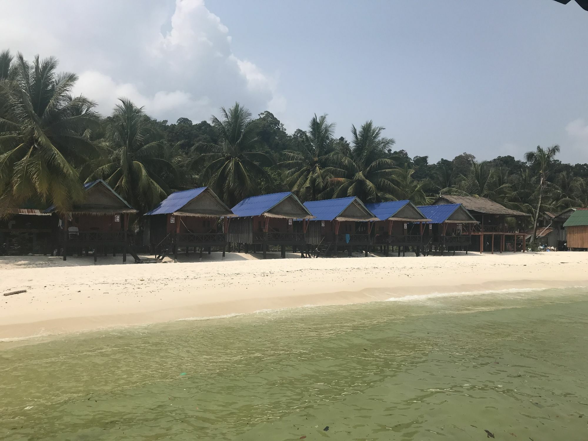 Angkor Chom Bungalows And Rooms Sok San Village Экстерьер фото